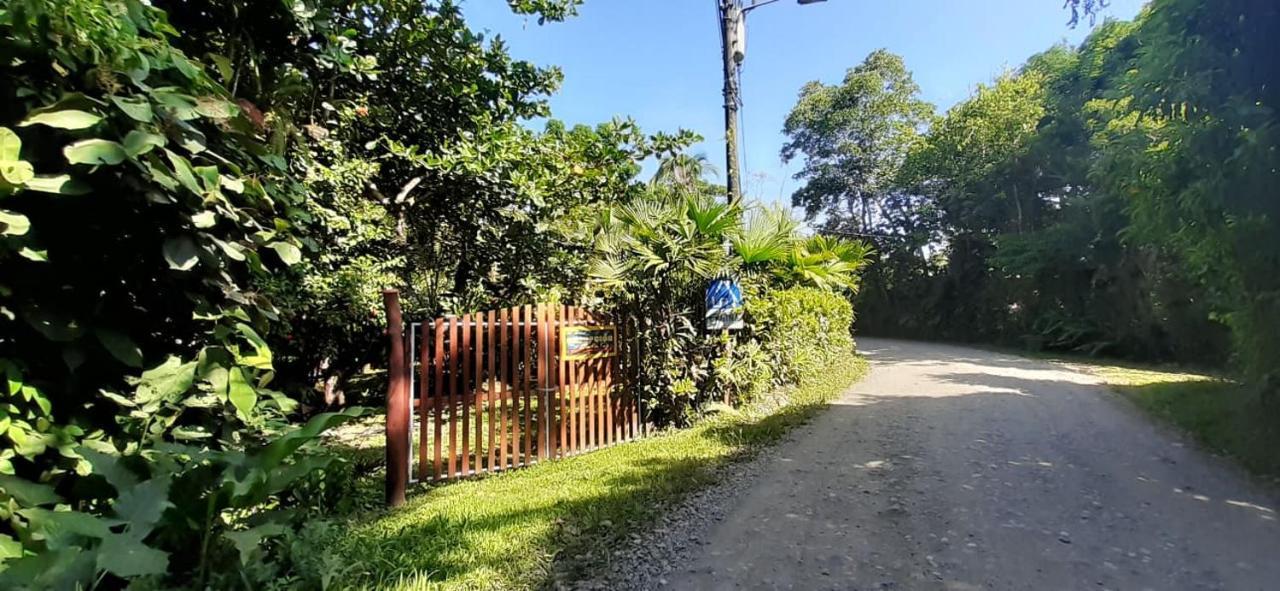Cabinas Algebra Cahuita Exterior foto